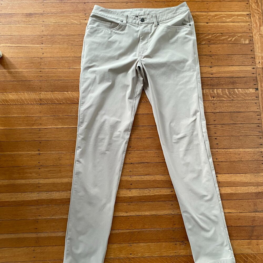 lululemon ABC Slim-Fit 5 Pocket Pant 37"L Warpstreme - light khaki 32 waist